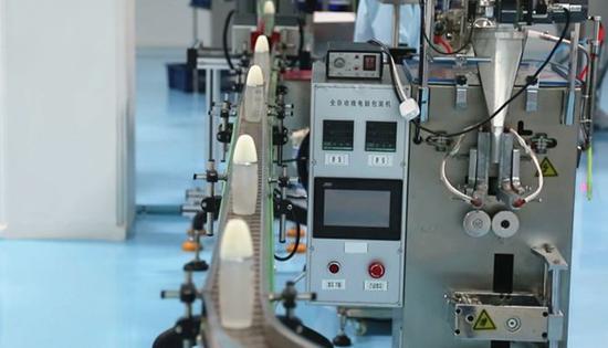 揭秘金正恩夫妇视察的朝鲜化妆品 品质如何？